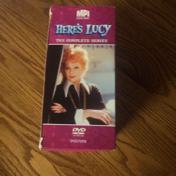 Here’s Lucy The Complete DVD Series - Picture 2 of 4